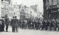 Antwerpen 1-Marinesoldaten Grand Place.jpg