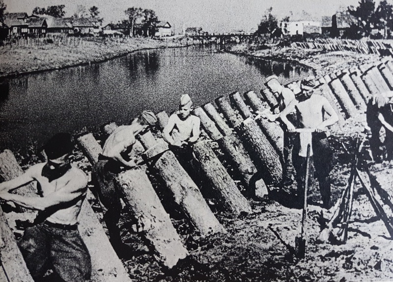 Datei:Panzersperren - Leningrader Gebiet 1941.jpg