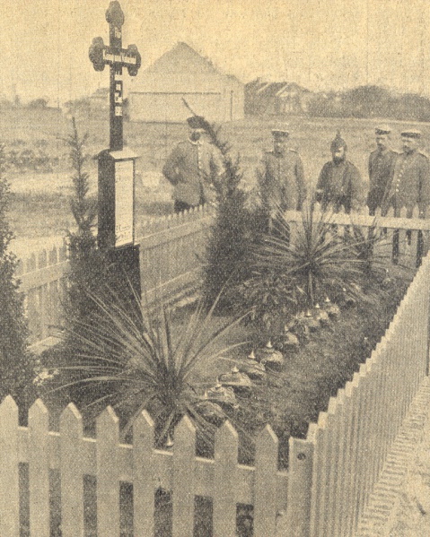 Datei:Hier ruhen 14 deutsche Soldaten-Belgien 1914.jpg