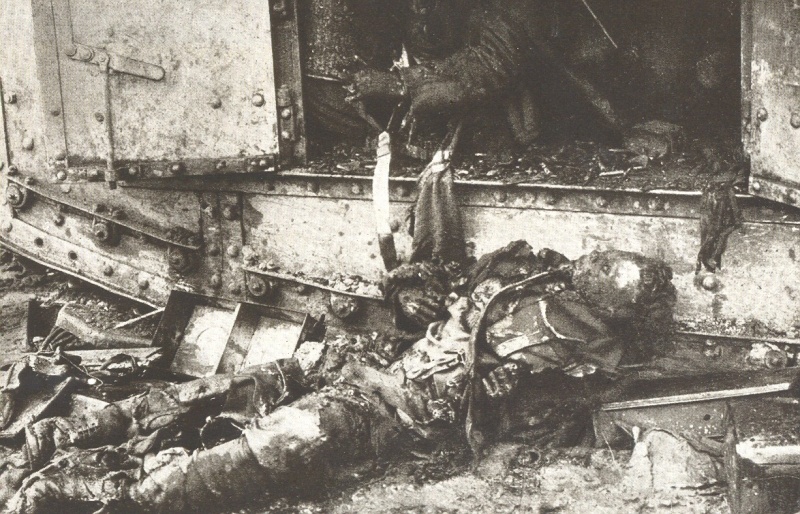 Datei:Leichenberge 8.jpg