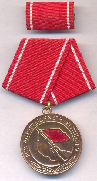 Datei:Medaille Kampfgruppen.jpg