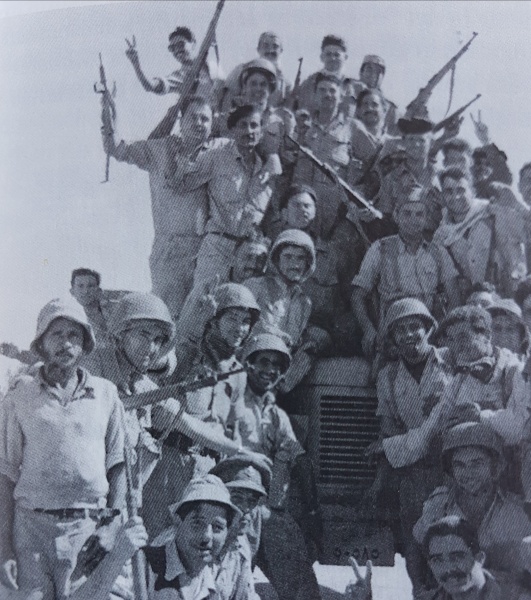 Datei:Israelische Soldaten im Gazastreifen 1956.jpg