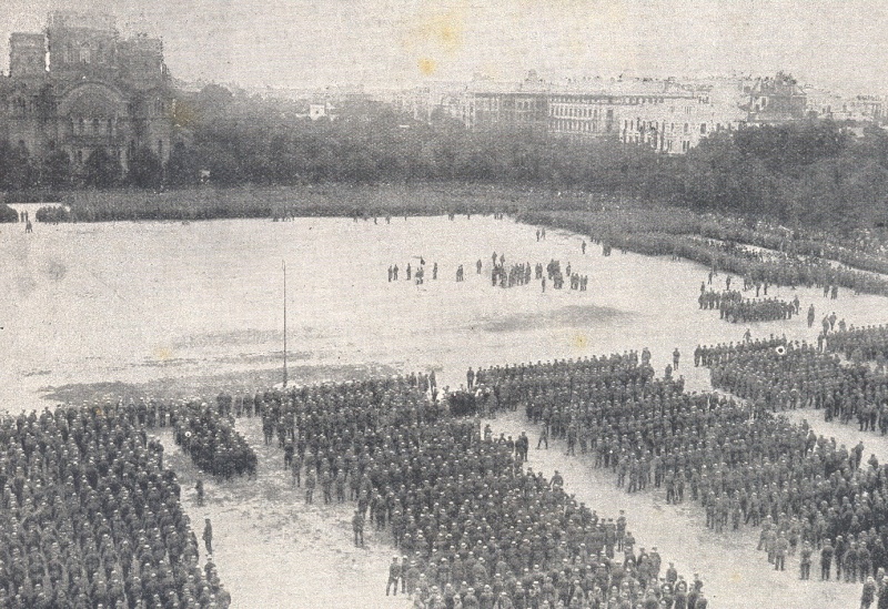Datei:Siegesparade in Riga mit Ansprache von Kaiser Wilhelm II..jpg