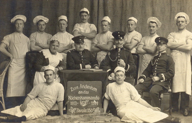 Datei:Kuechenkommando.jpg