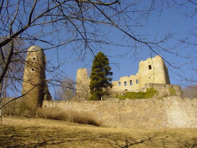 Burgruine Frauenstein.jpg